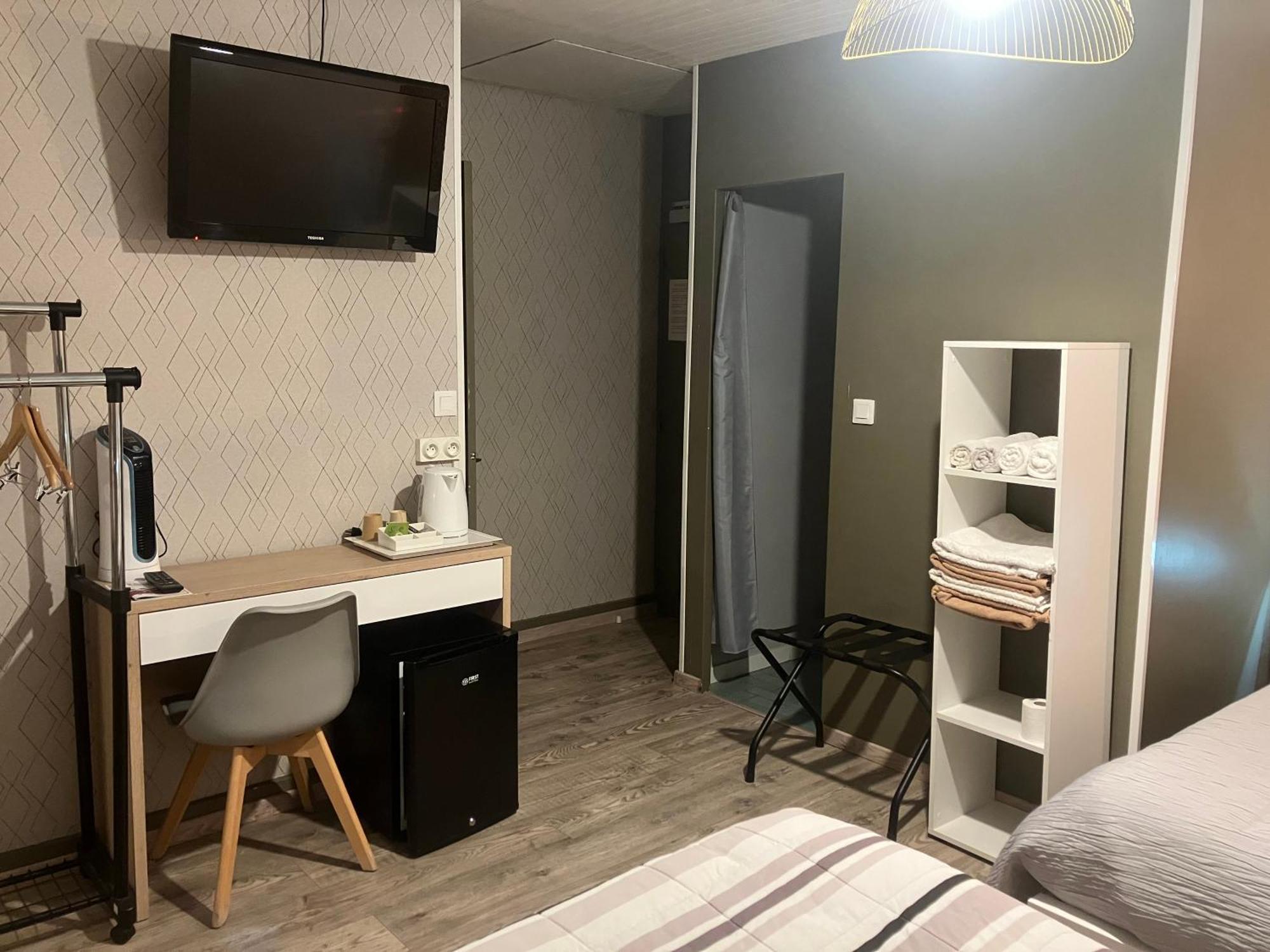 Hotel Du Nord Chambres Familiales Fontaines  Kültér fotó