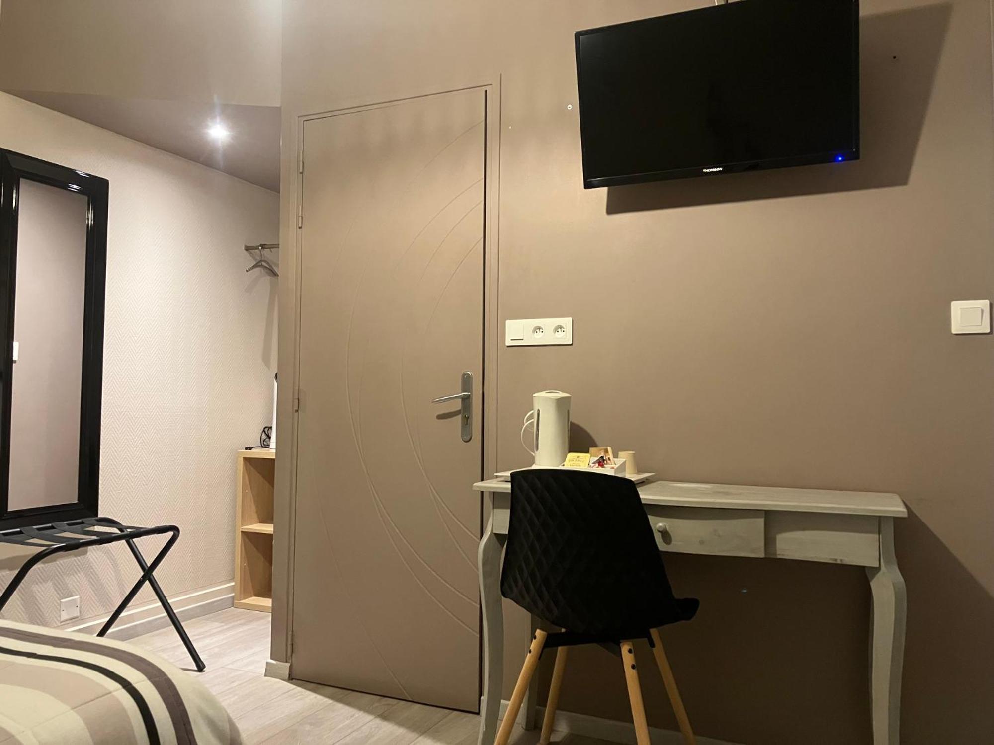 Hotel Du Nord Chambres Familiales Fontaines  Kültér fotó