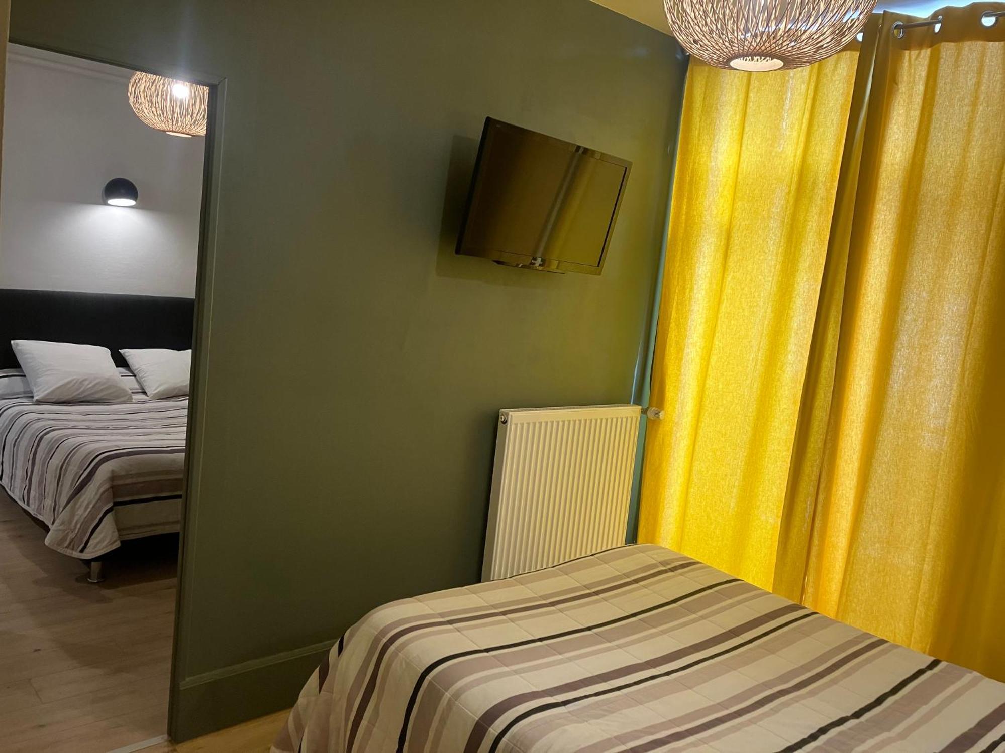 Hotel Du Nord Chambres Familiales Fontaines  Kültér fotó